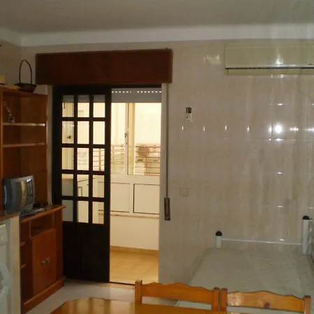 Lagar Apartment *